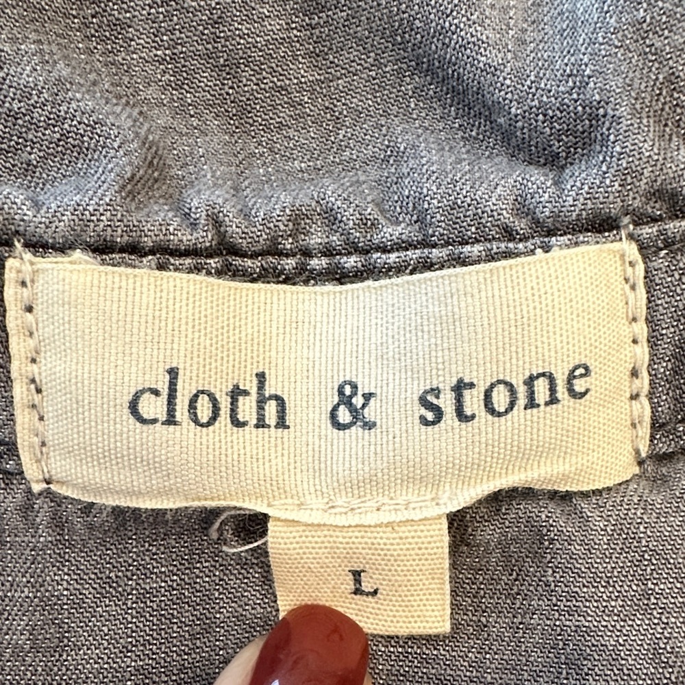 Cloth & Stone Charcoal Gray Chambray Top - Picture 2 of 7
